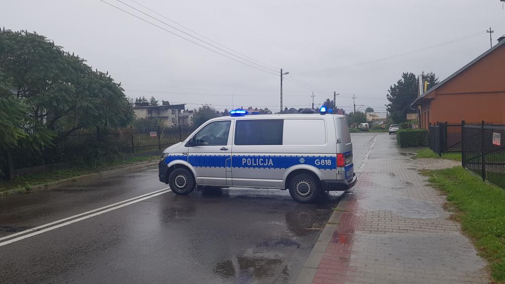 Policjanci zablokowali Węgierską z obu stron