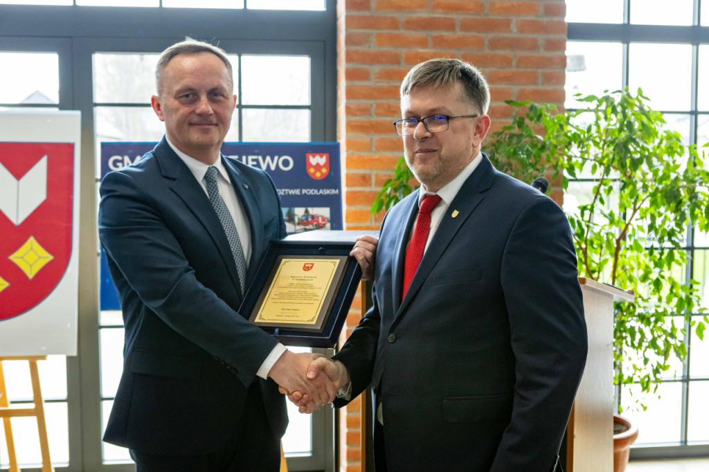 Mała wielka gmina Perlejewo – liderem inwestycji w województwie podlaskim