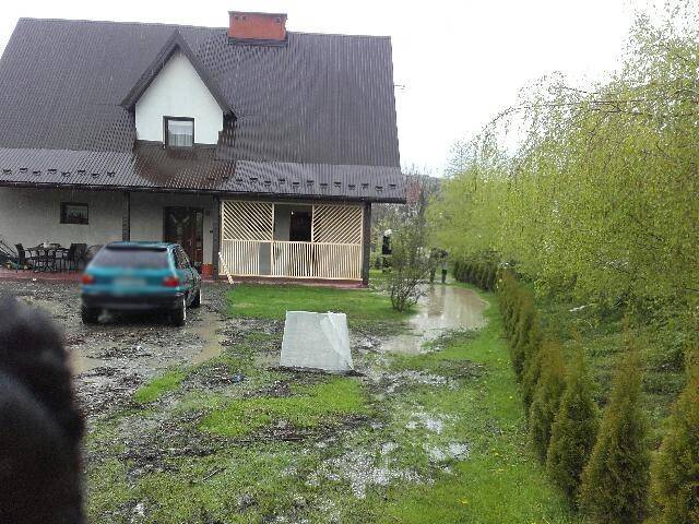 Ulewa - zalany dom w Woli Kosnowej
