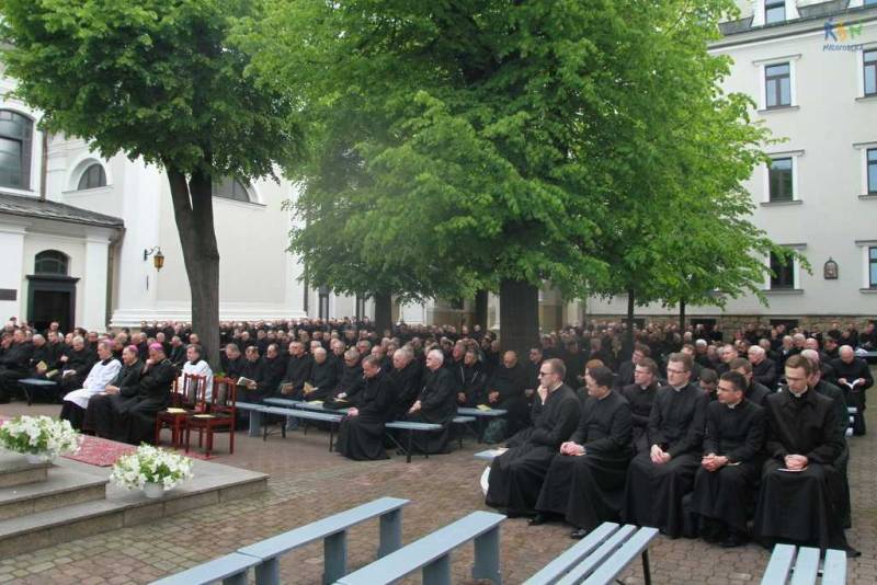Kapłani diecezji tarnowskiej