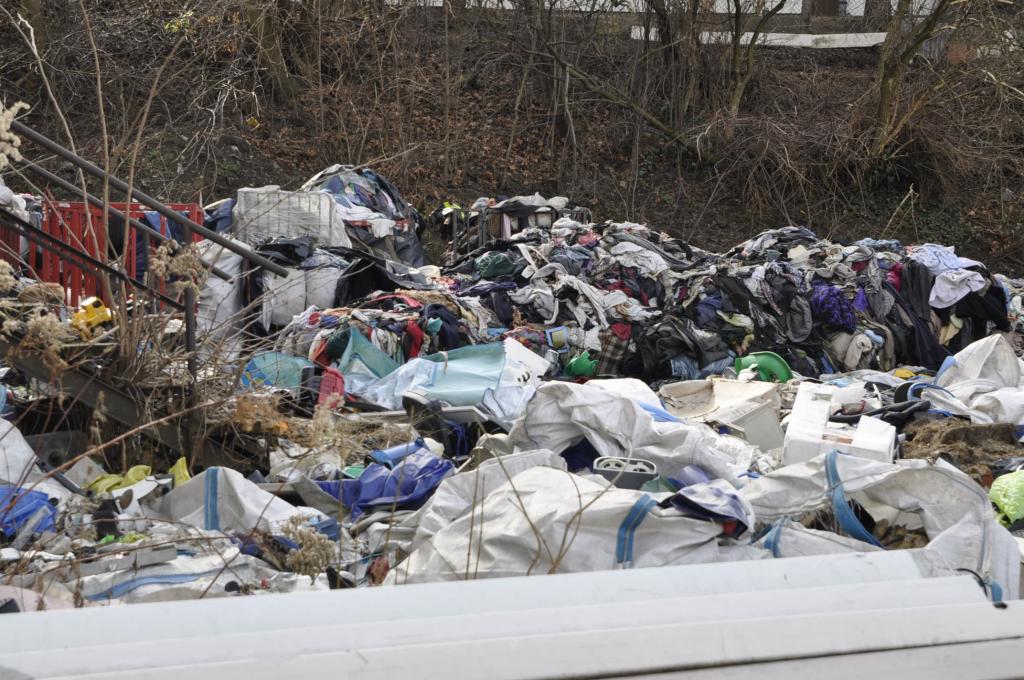 Znowu się sypie sprawa ze śmieciami w gminie Chełmiec?
