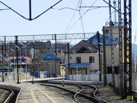  Dworzec kolejowy w Krynicy-Zdroju ożyje? Miasto czeka na wycenę obiektu