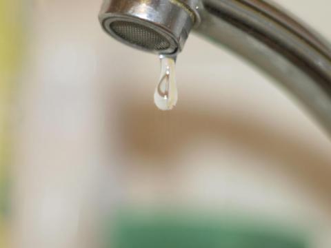 Chełmiec: uwaga skażenie wody! 18 sołectw nie może pić wody z sieci