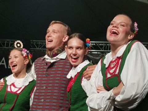 Zespół Artystyczny Pieśni i Tańca „Wilia” z Wilna na Litwie. Ich śpiew wyciskał łzy publiczności [WIDEO, Fotorealacja]