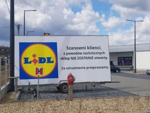 LIDL w Chełmcu nie może być otwarty. Taka jest decyzja Nadzoru Budowlanego
