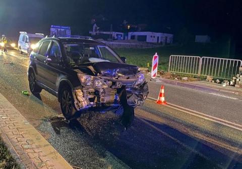 Groźny wypadek na drodze krajowej 75. W Nowej Wsi zderzyły się samochody