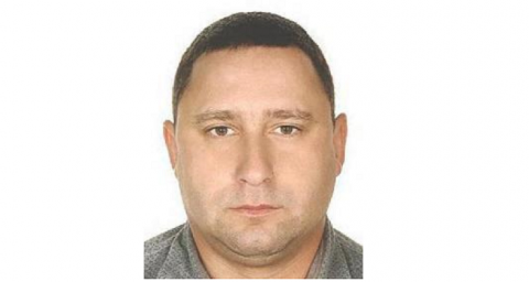 Kamil Kujawa jest poszukiwany przez policję. 40-latek sporo ma na sumieniu 