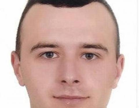 Policjanci ścigają 25-letniego Damiana Gądka. Co przeskrobał?