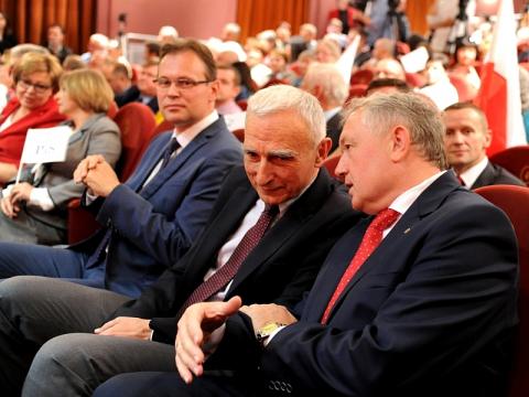 Kto jest samcem alfa w sądeckim PiS a kto pójdzie pod topór Kaczyńskiego
