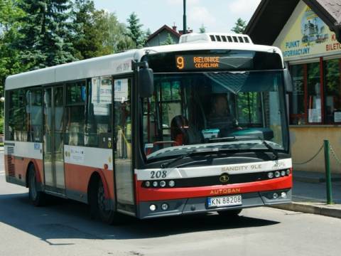 Mieszkańcy: za mało autobusów jeździ na Piątkową! MPK gotowe do analizy, ale nie chce wozić powietrza