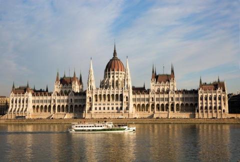 Jak koalicja rządząca na Węgrzech straciła Budapeszt o co z tego wyszło