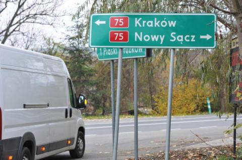 Czy sądecki marszałek Witold Kozłowski pilnuje budowy drogi do Brzeska? 