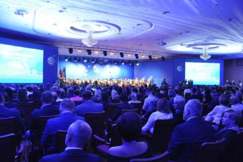 Wołodymyr Zełenski otrzymał tytuł Człowieka roku Forum Ekonomicznego 