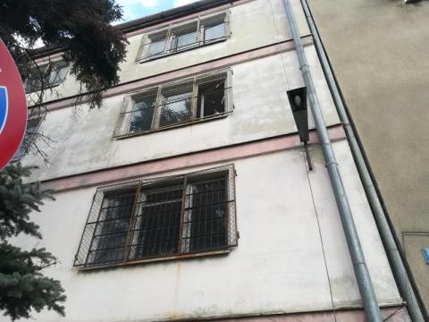 budynek przy ul. Sienkiewicza popada w ruinę, fot. czytelnik