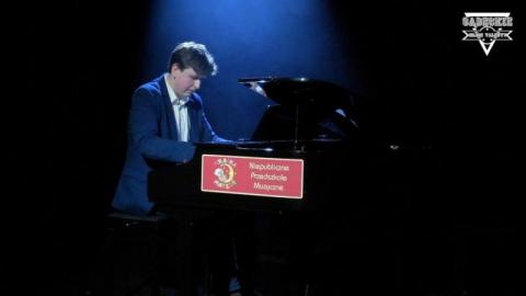 Sądeckie Młode Talenty: Julian Stanny na fortepianie gra od dziecka. Kocha ten instrument 