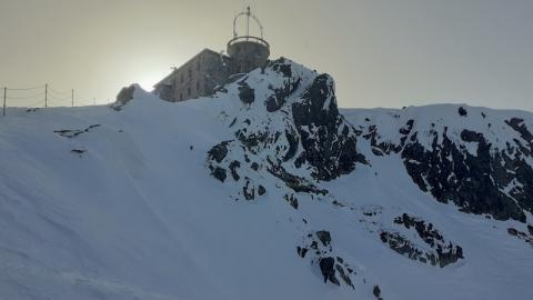 Opady śniegu w Tatrach, TOPR ogłasza pierwszy stopień zagrożenia lawinowego