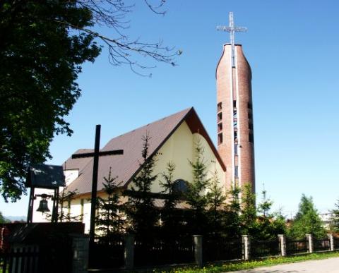 Przez koronawirusa z Niskowej zamknięty kościół w Świniarsku!