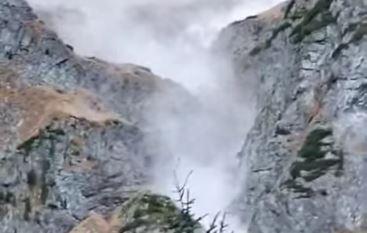 W Tatrach zeszła kamienna lawina. Ogromne głazy spadły w okolicy Morskiego Oka 