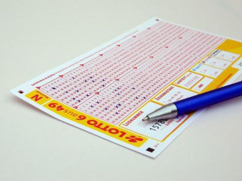 Wyniki Lotto z 16 lipca 2022 roku. Multi Multi, Super Szansa, Keno, Kaskada