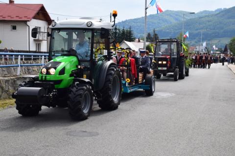Święto Owocobrania w Łącku ze słynnym korowodem i paradą traktorów. Będzie się działo!