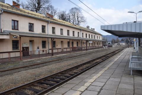 Zbyt mało połączeń kolejowych do Muszyny. Mieszkańcy gminy czują wykluczeni komunikacyjnie