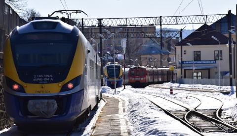 Nowy rozkład jazdy pociągów do Krynicy od 11 grudnia. Na trasę powraca Belianski Express