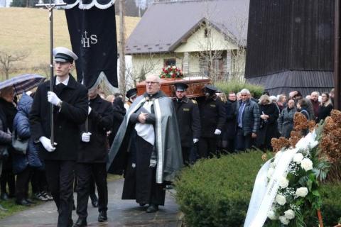 Radny Stanisław Pasoń pochował syna. Tłumy żegnały śp. Romana [ZDJĘCIA]