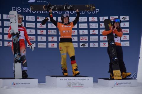Puchar Świata 2024 w snowboardzie: triumfowali Ramona Theresia Hofmeister i Andreas Prommegger. Polak Oskar Kwiatkowski - 11.  