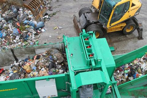 Chełmiec: przez część 2023 roku śmieci odbierane będą raz w miesiącu. Zobacz harmonogram
