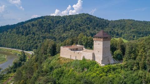 Muszyna: średniowieczny zamek  już po rekonstrukcji. Będą go teraz zagospodarowywać
