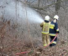 Jak chłopaki z dziewczynami przeszli strażacki chrzest bojowy w Marcinkowicach