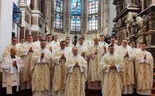 Mamy czternastu nowych kapłanów. Kilku pochodzi z Sądecczyzny [ZDJĘCIA]
