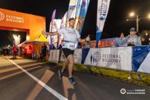 Ruszaj na trasę! Bieg Nocny na 7 km kończy pierwszy dzień Festiwalu Biegowego