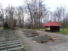 Park Strzelecki zdewastowany