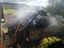 Wielki pożar w Obłazach Ryterskich. Kilkudziesięciu strażaków walczyło z ogniem
